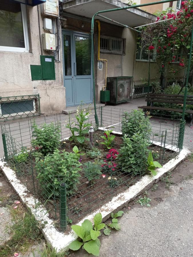 Tomis 99 Apart Constanţa Exterior foto